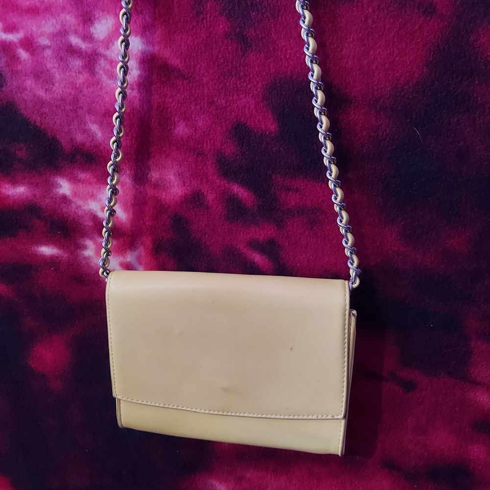 Elegant Yellow Crossbody Bag